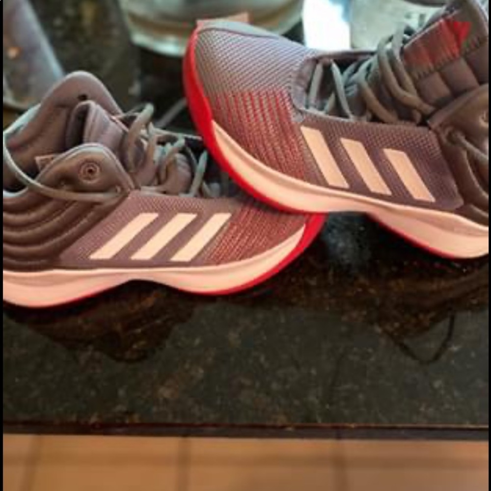 Boys size 3 1/2